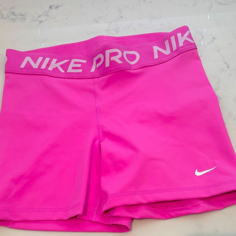 Nike Women's Vibrant Pink Athletic Shorts never wore
